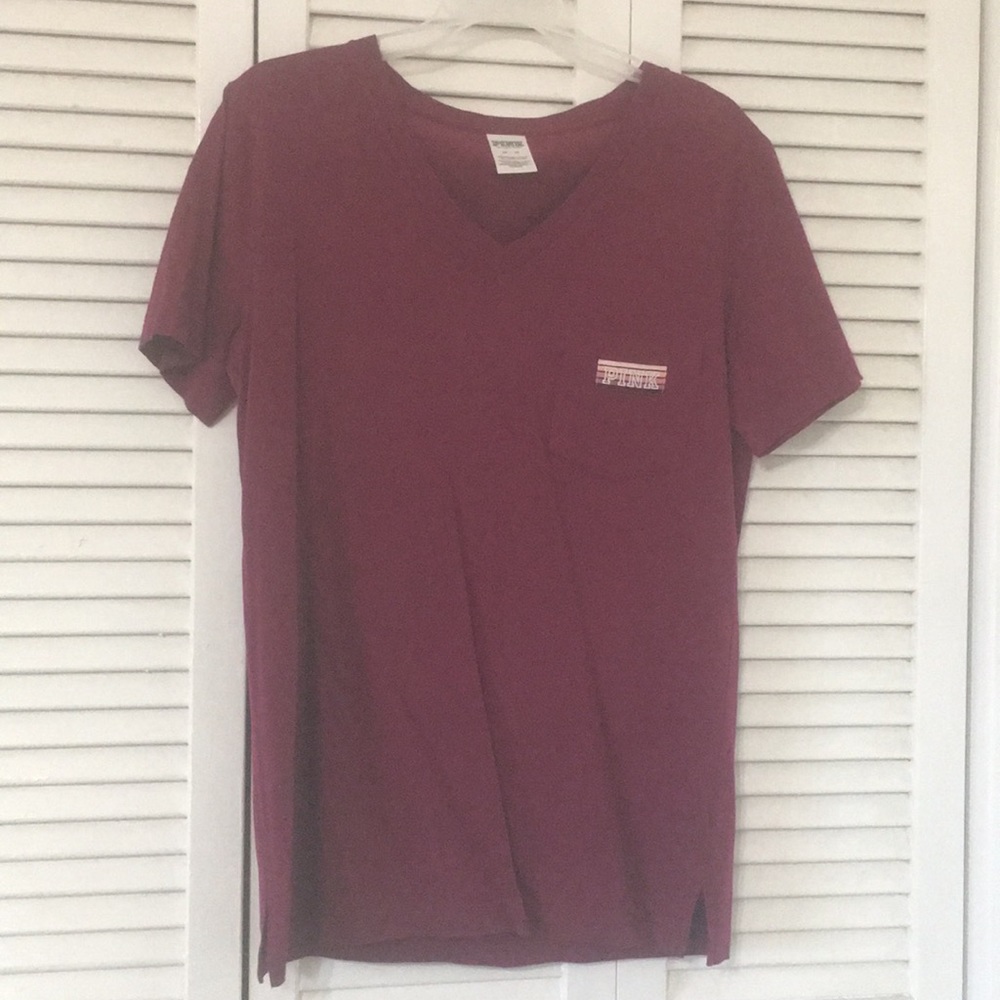 V-neck T-shirt